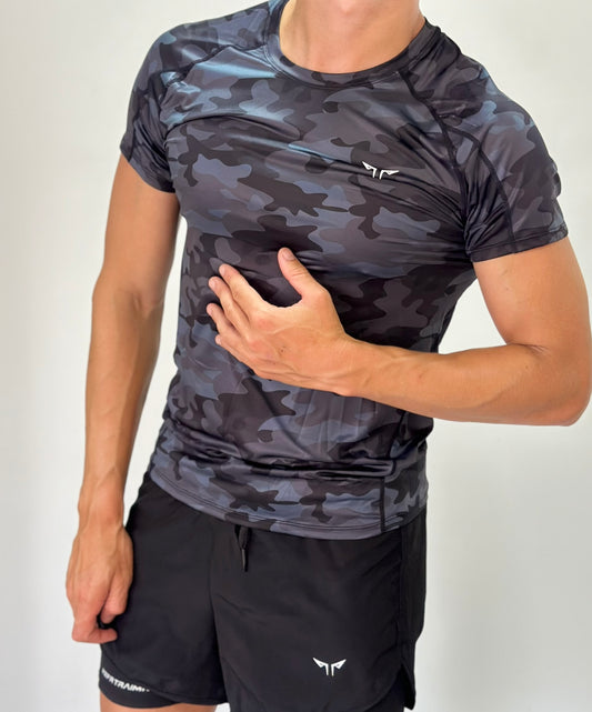 Remera deportiva de compresión Camo