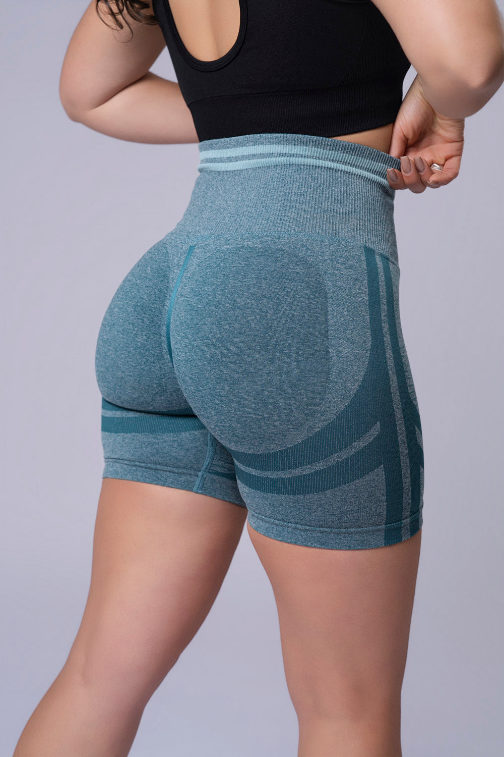 Short CON FUNCE  kentia