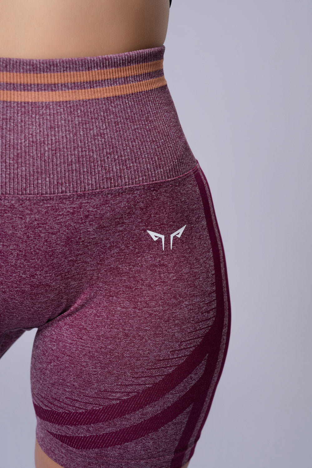 Short CON FUNCE  kentia