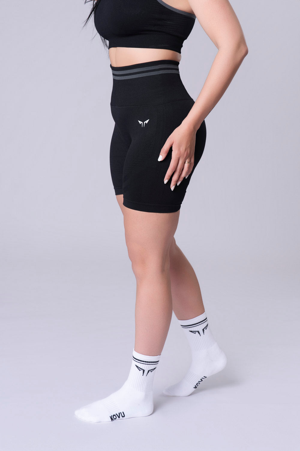 Short CON FUNCE  kentia