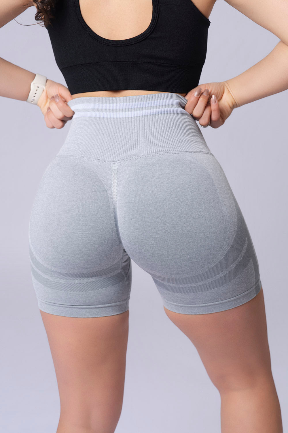 Short CON FUNCE  kentia