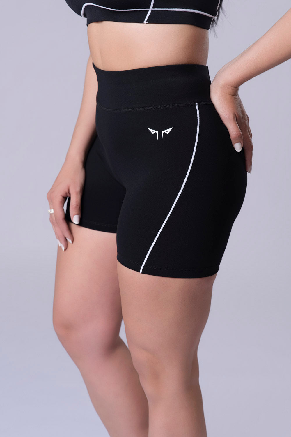 Short  Oliva sin frunce